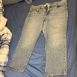 Universal Thread high rise straight jeans 18